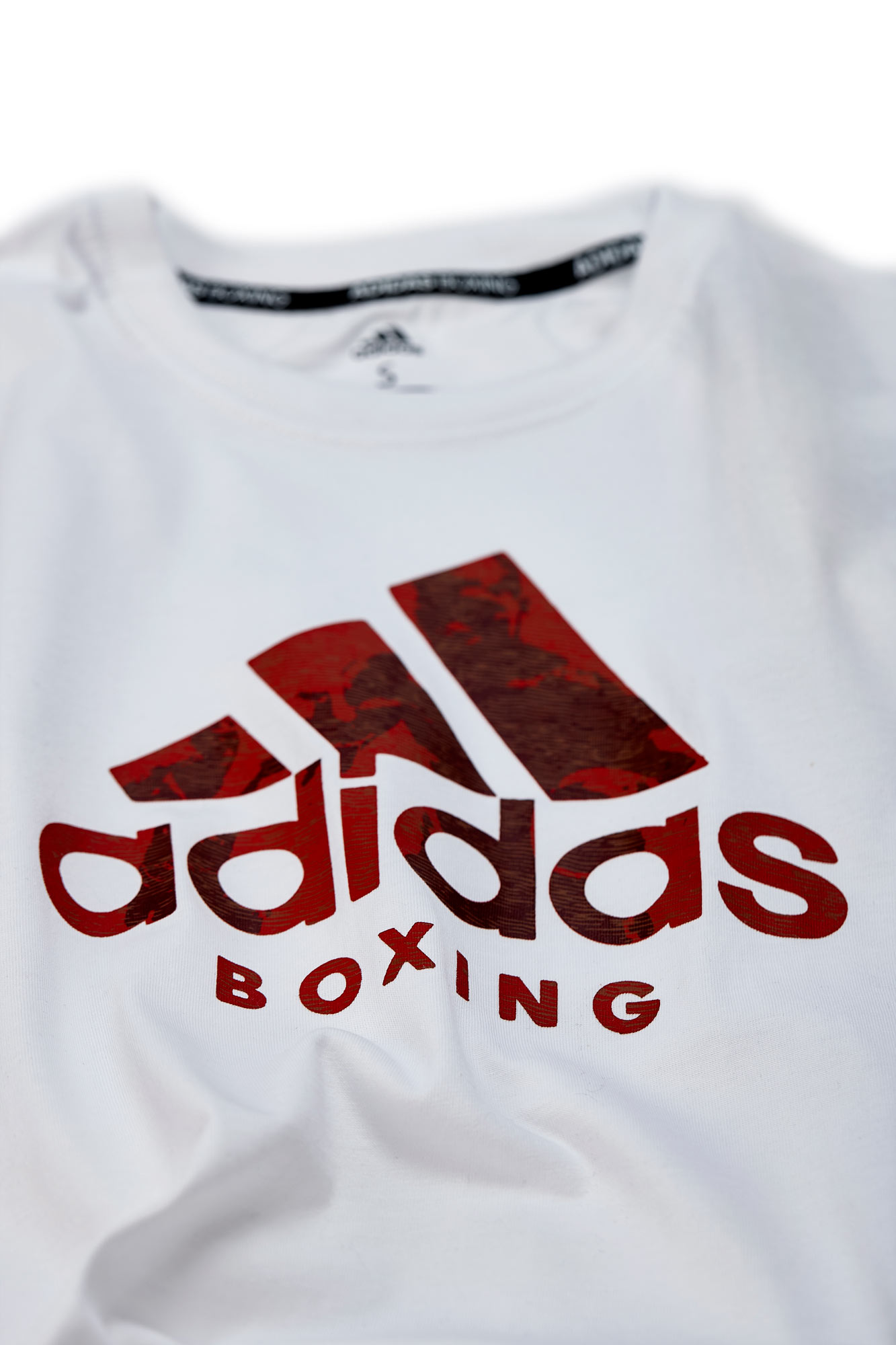 adiclts20b-badge-of-sport-t-shirt-white_red-d0065