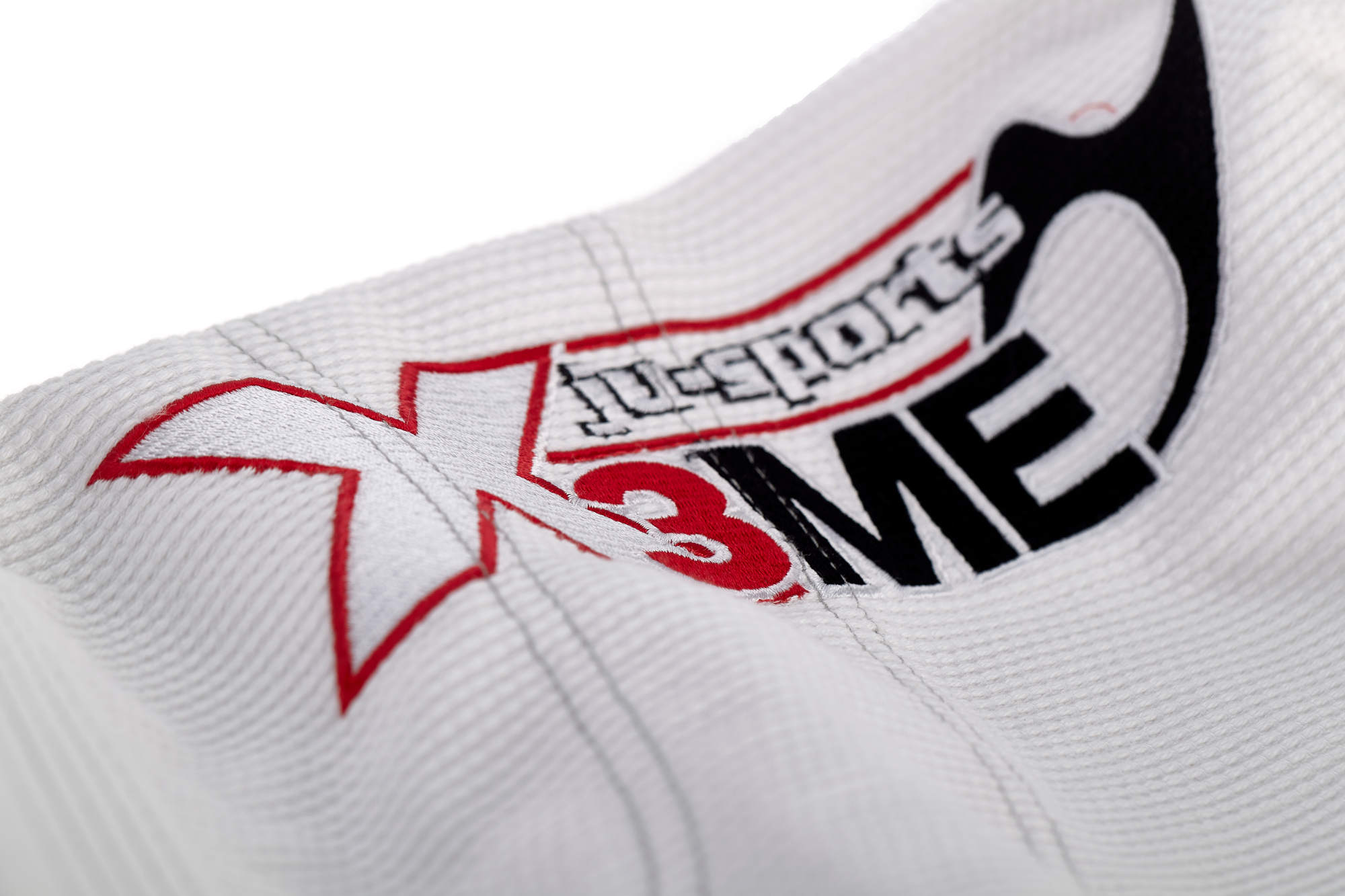 Brazilian jiu-jitsu gi Extreme white 2.0