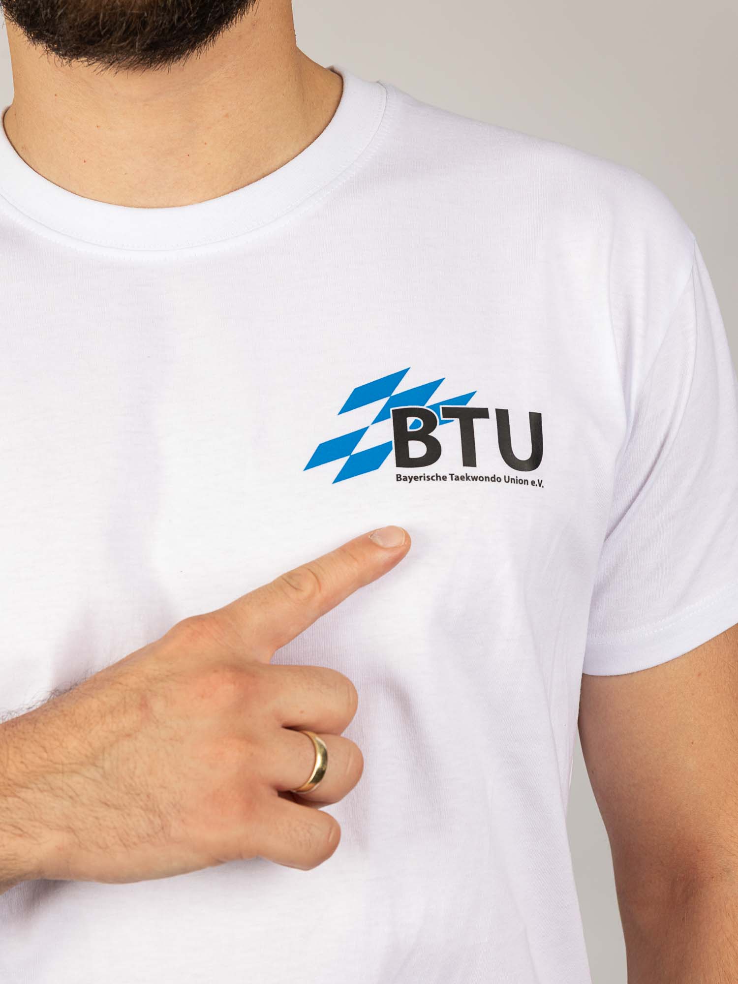 T-Shirt, White, Logo, BTU, Fundstich, T-Shirt, Weiß, Logo, BTU, Kurzarm, T-Shirt, Weiß, Logo, Kurzarm, Brustdruck, Tee, T-Shirt, Weiß, Logo, BTU, Tee, T-Shirt, Weiß, Logo, BTU, T-Shirt, Weiß, Logo, BTU, Kurzarm