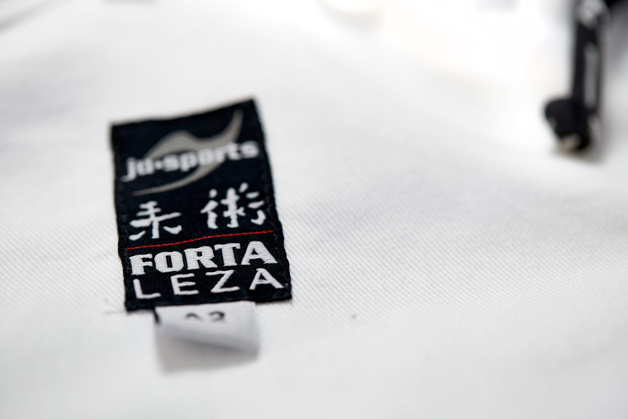 BJJ beginners' gi Fortaleza white