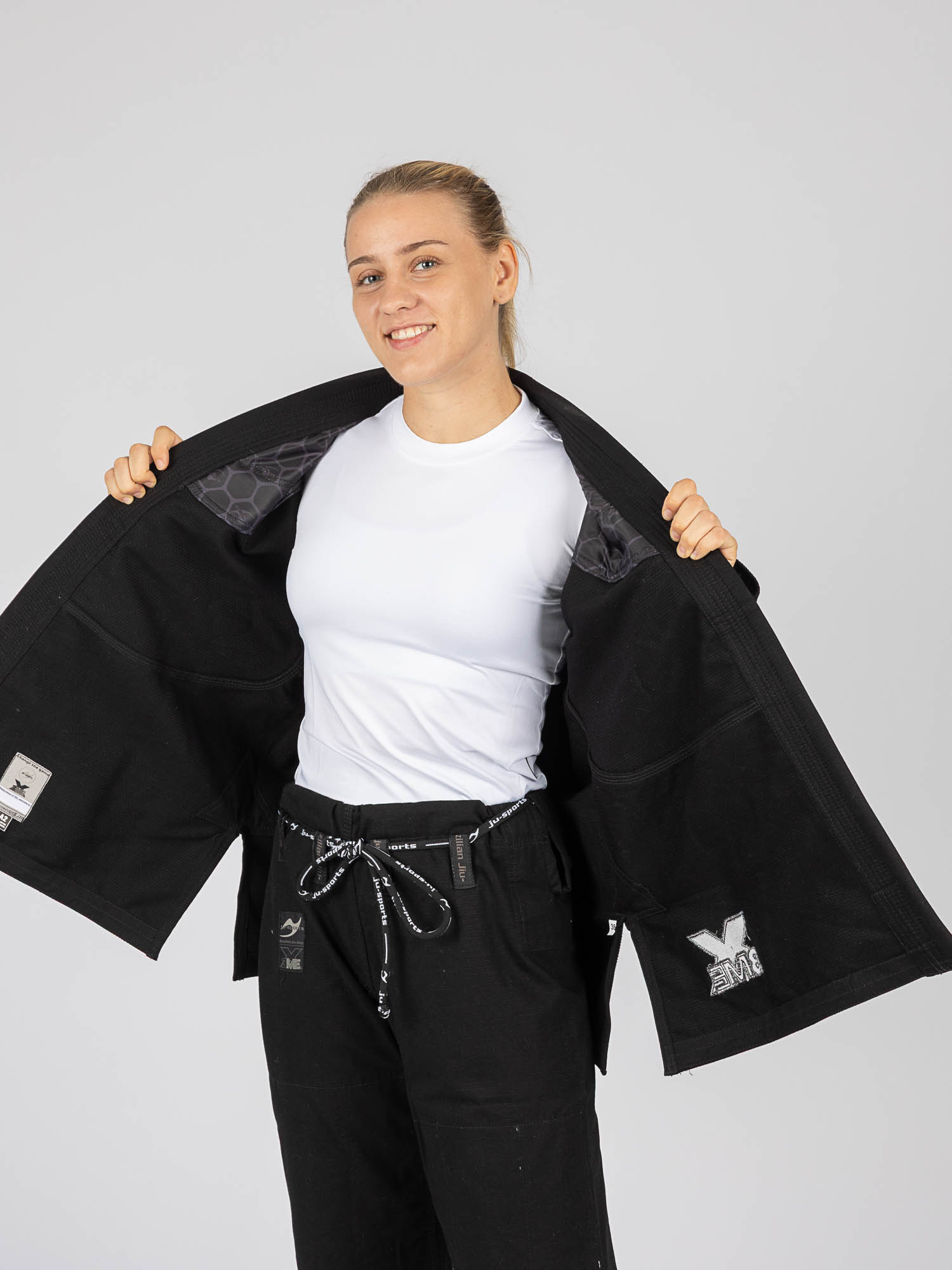 Judojacke, Schwarz, Gürtel, WeißesTop, Athleisure