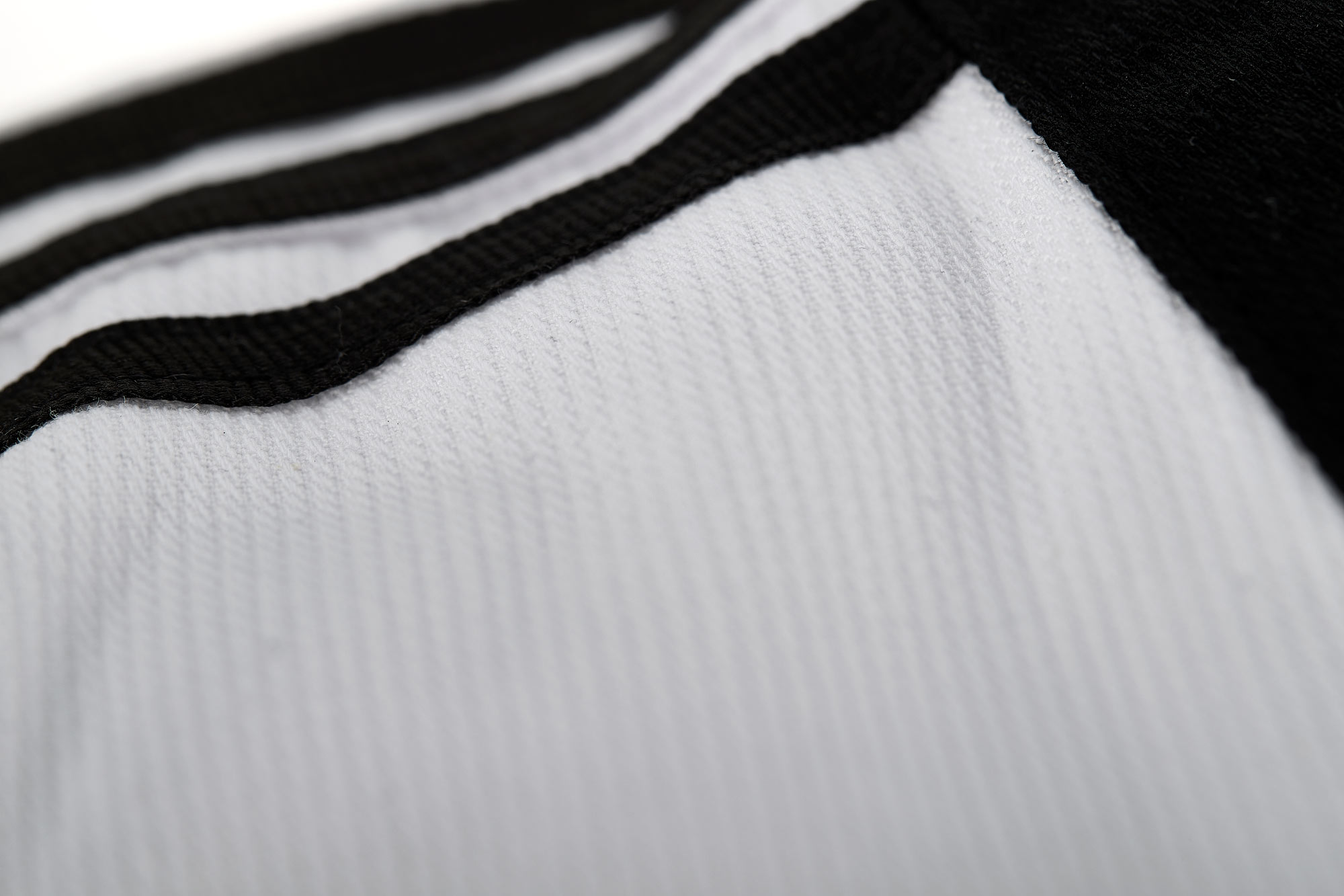 adidas Taekwondoanzug, Adi Club 3 stripes, schwarzes Revers, ADITCB02