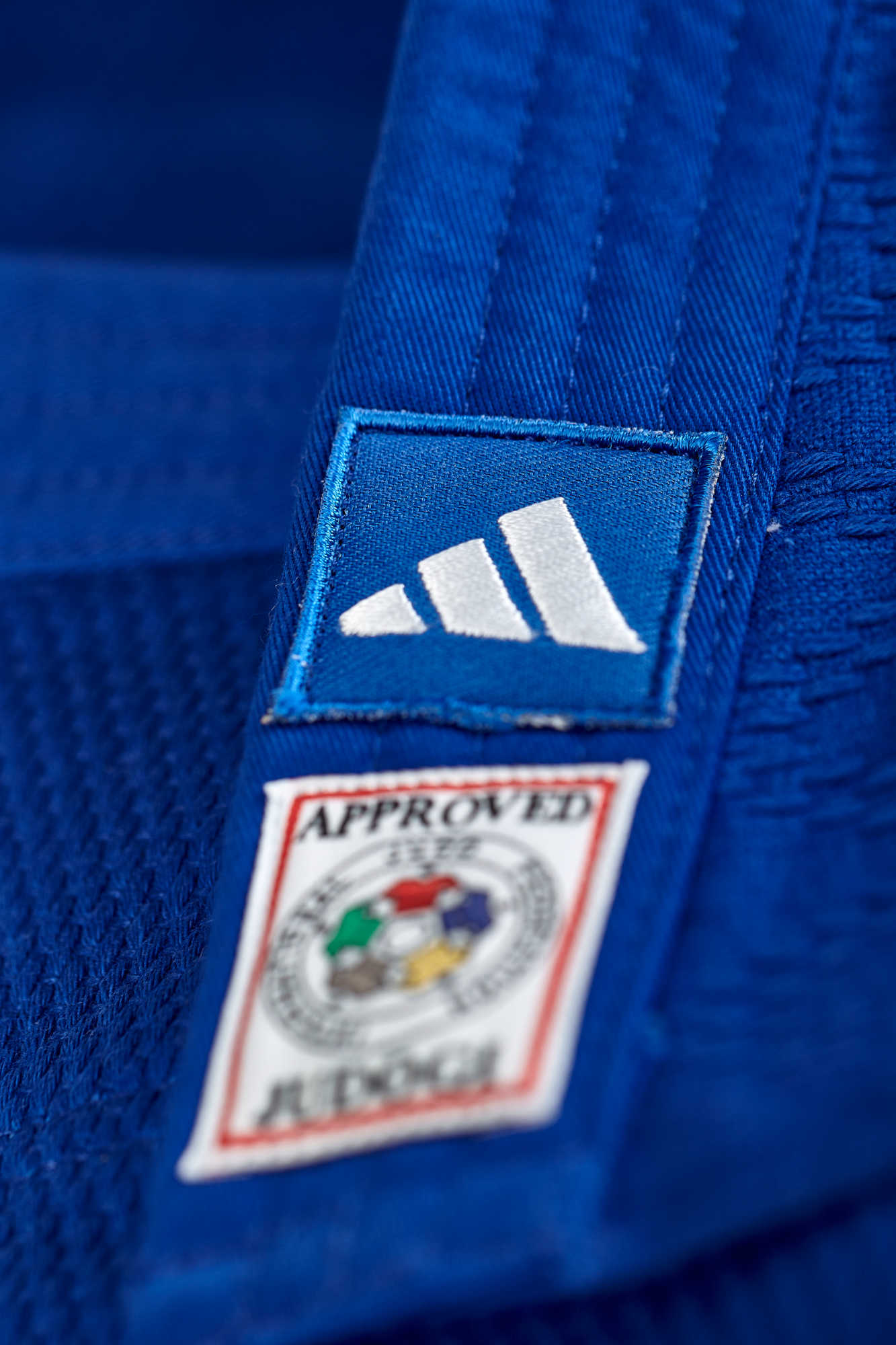 adidas judo jacket Champion III JIJFB-JAC-1 blue/white stripes slim cut