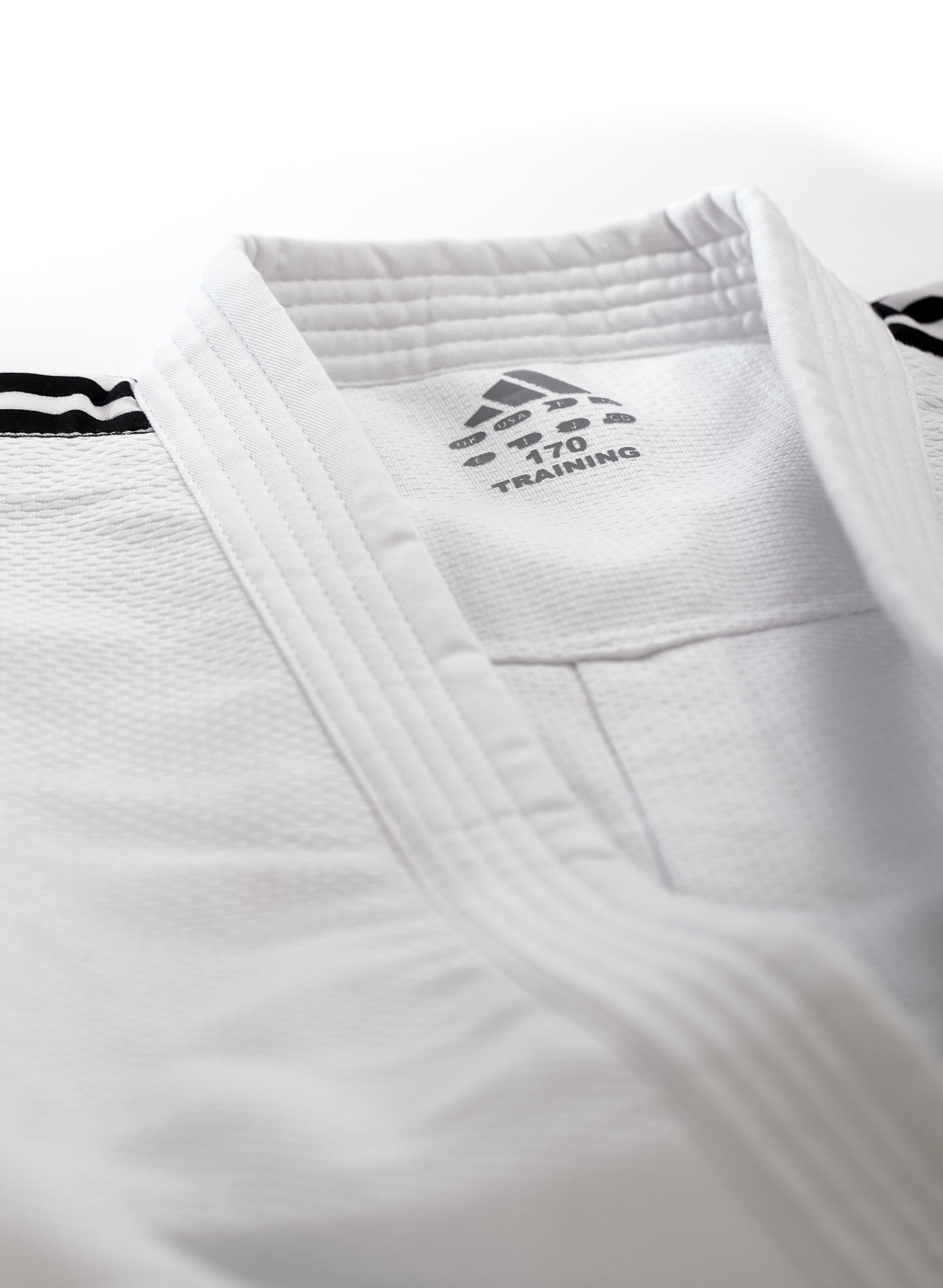 Adidas judogi usa hotsell