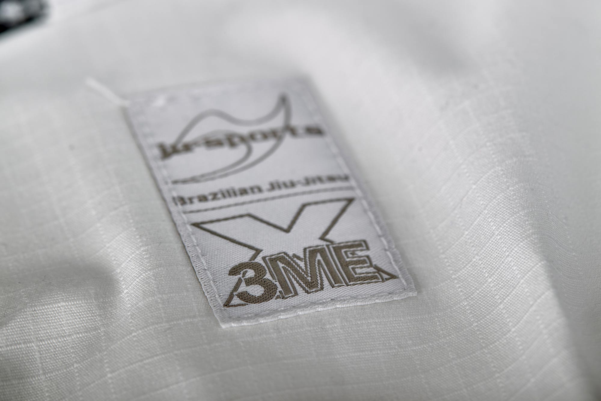 Brazilian jiu-jitsu gi Extreme white/white  2.0