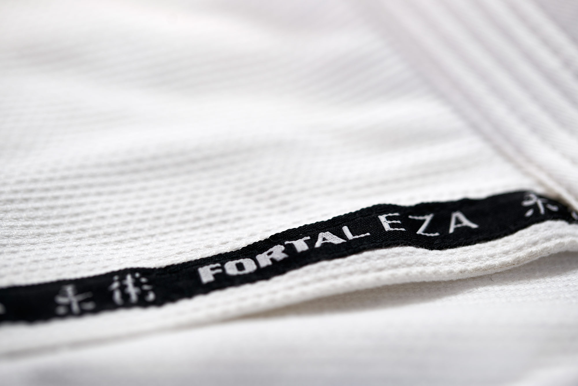 BJJ beginners' gi Fortaleza white