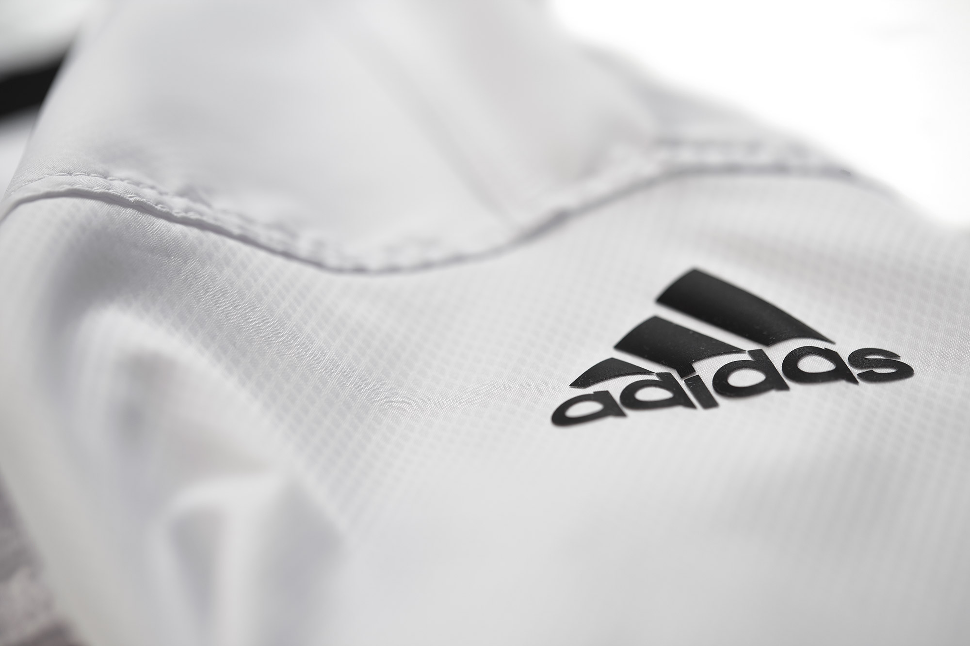 Adidas logo 2018 best sale